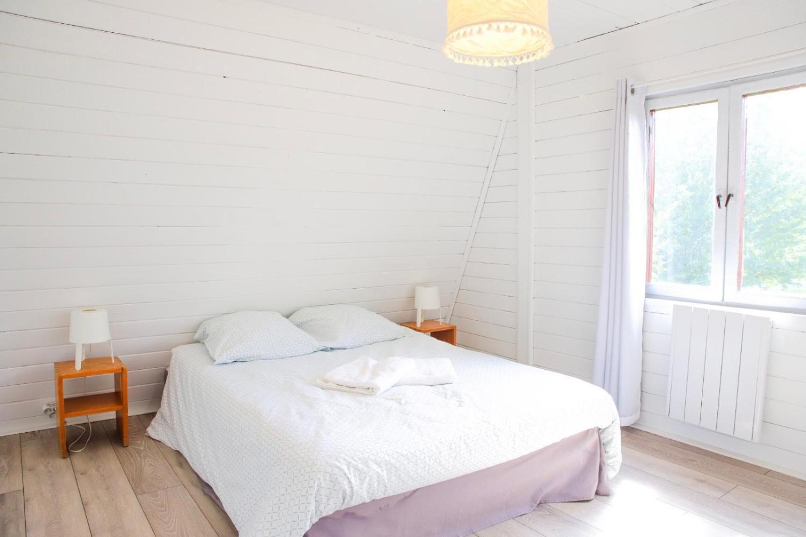 Les Cabanes Parisiennes - Chalets 1H30 From Paris - 62P Sainte-Geneviève-des-Bois Εξωτερικό φωτογραφία