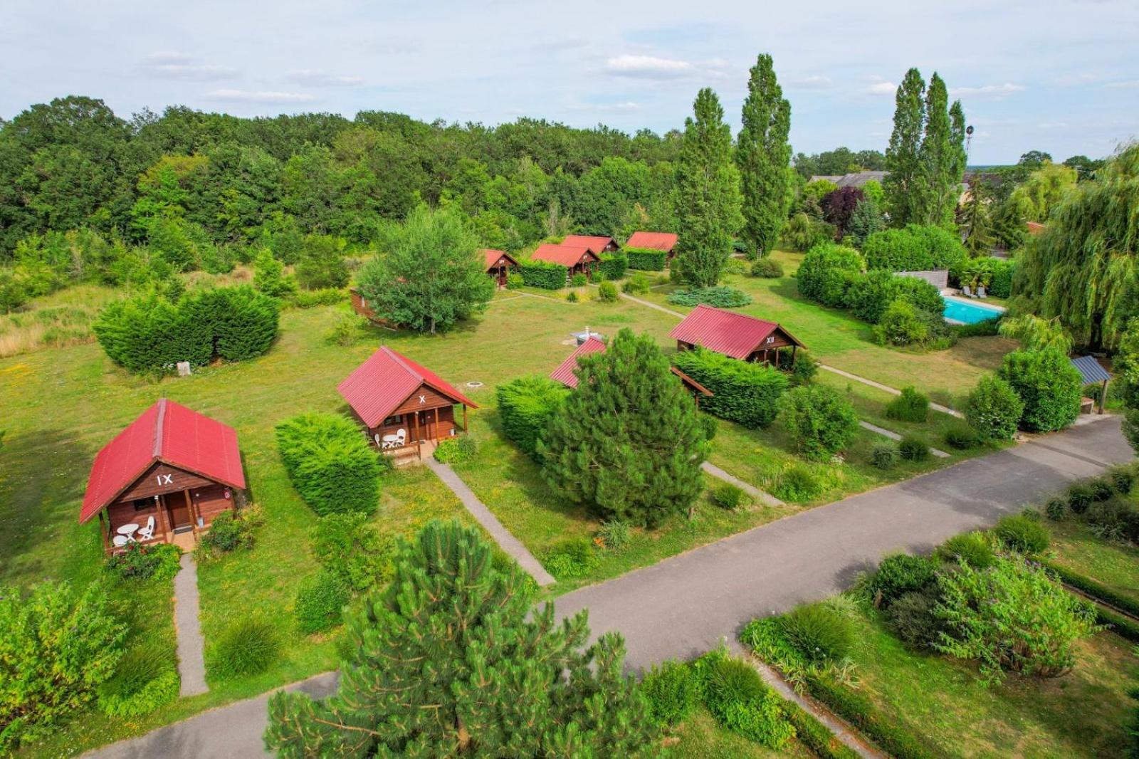 Les Cabanes Parisiennes - Chalets 1H30 From Paris - 62P Sainte-Geneviève-des-Bois Εξωτερικό φωτογραφία